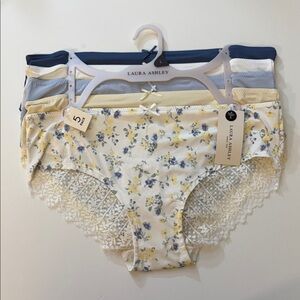 LAURA ASHLEY LACE PANTIES SZ L NEW!!